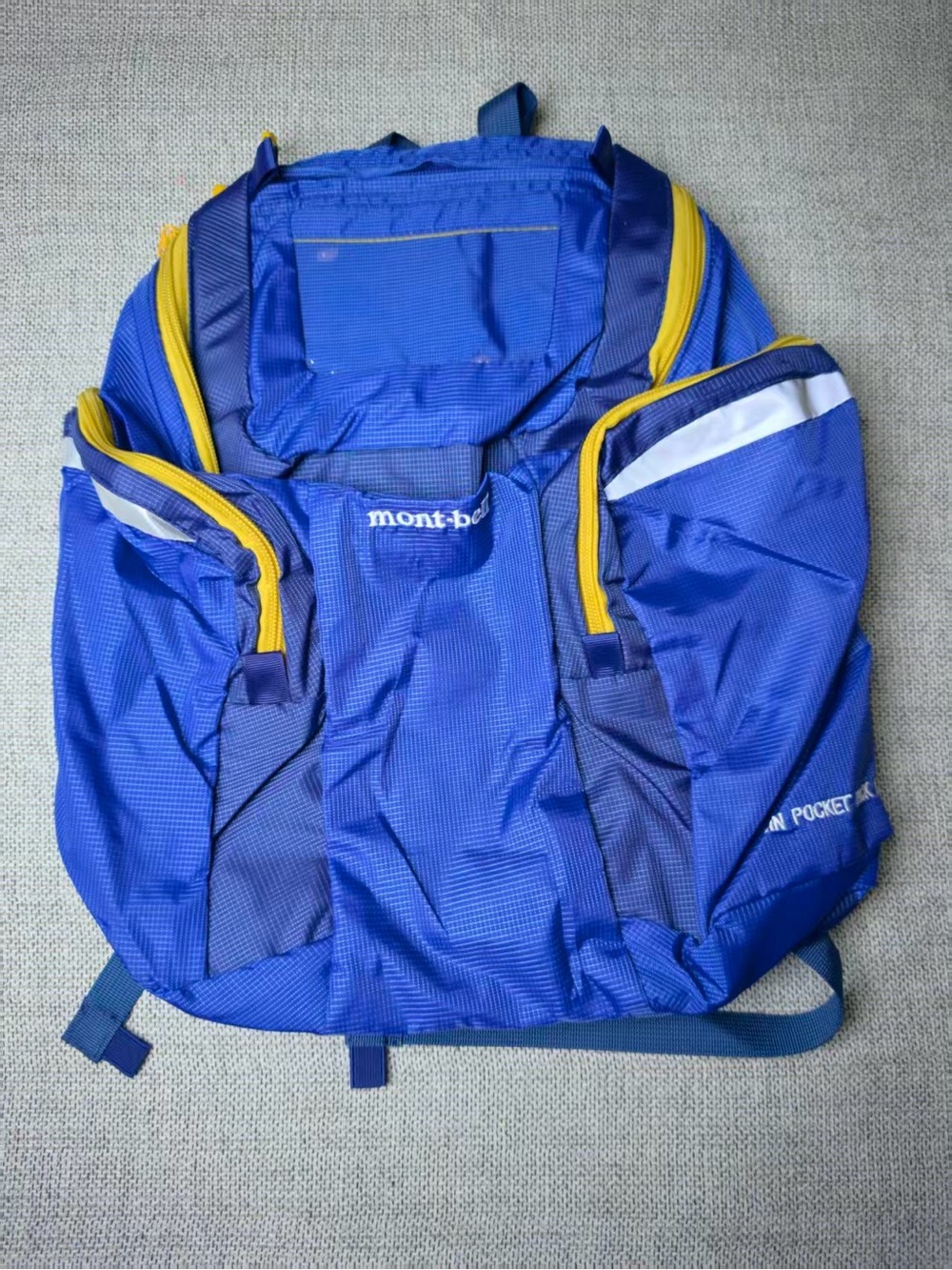 Mont-bell Twin Pocket Pack 20 L backpack New